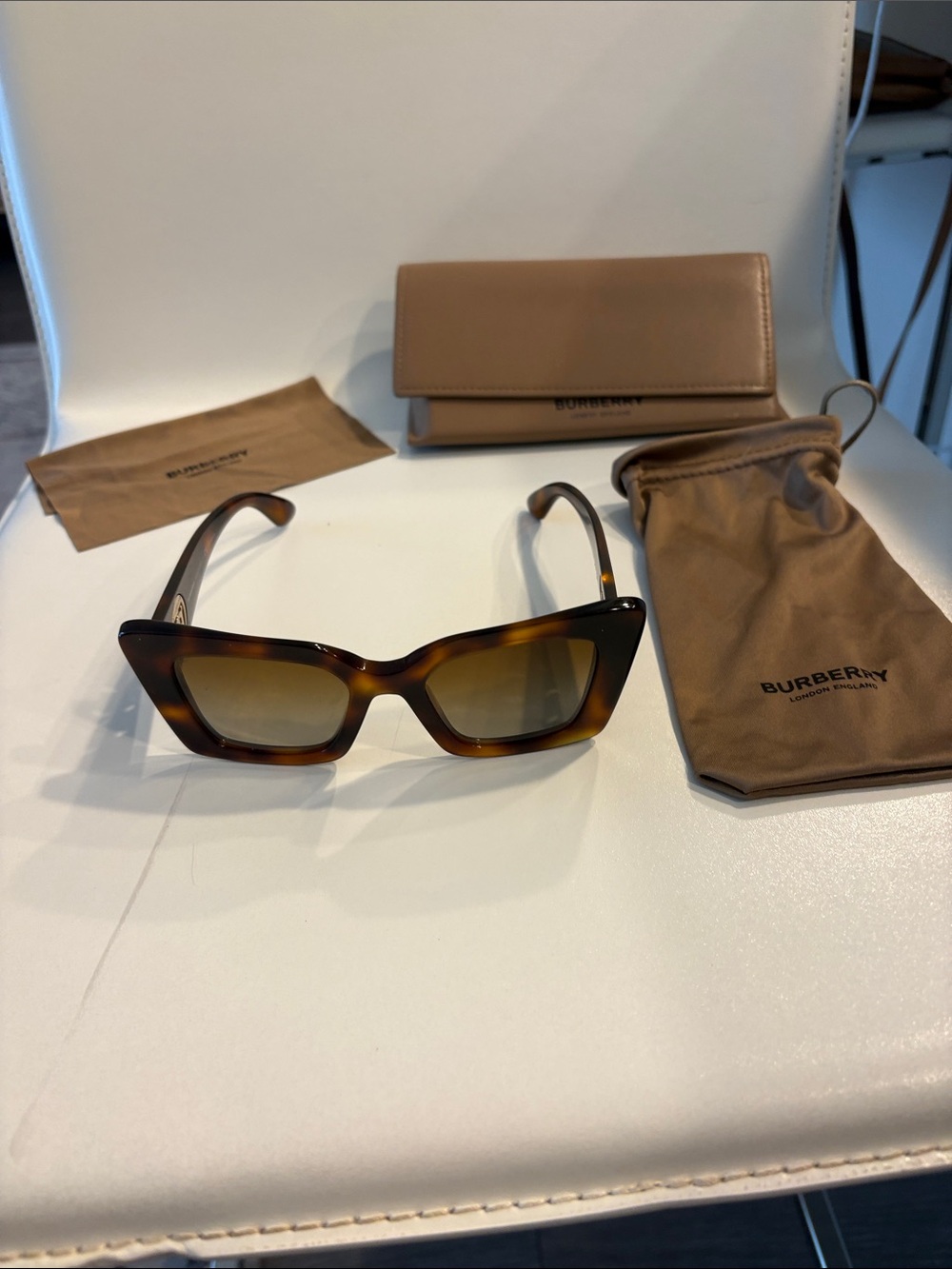 Women’s Burberry sunglasses